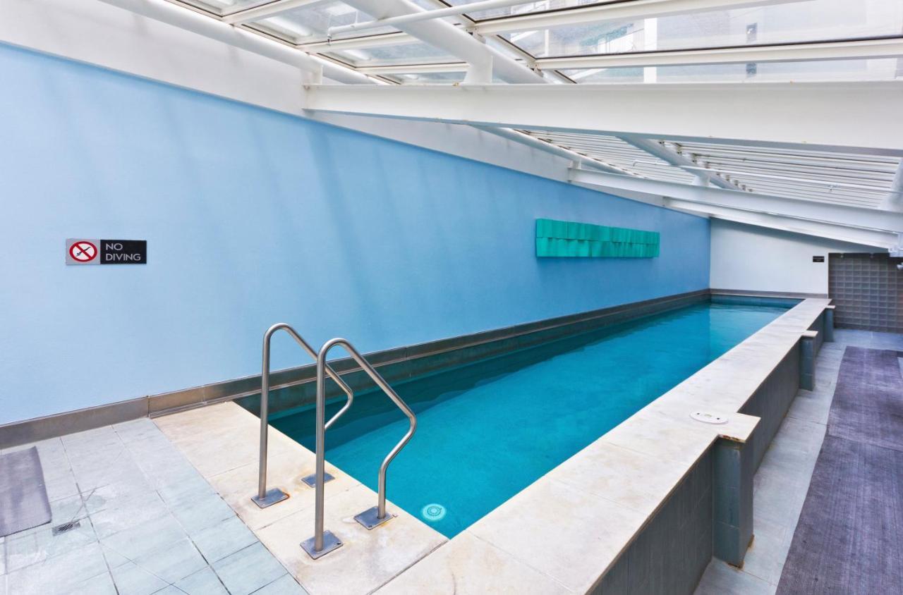 Your Family Getaway - Rooftop Spa & Pool! 오클랜드 외부 사진